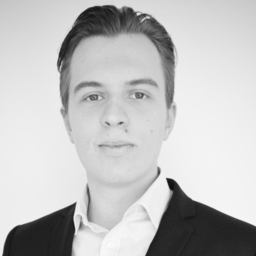 Denis Otrjachnin